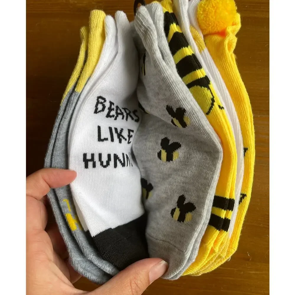 Disney Winnie the Pooh Pom Pom No Show 6 Pairs Socks NEW Size 9-11